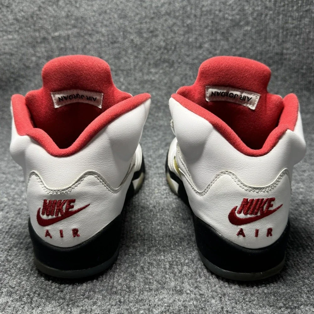 Jordan 5 Retro Fire Red‎ Kids 6Y White Basketball Shoes 440888-102